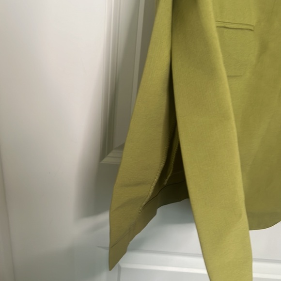 NWOT Lime green sleeveless blazer with slit side - Picture 3 of 4